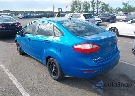 2015 Ford Fiesta Se z USA, uszkodzony, nr VIN 3FADP4BJ6FM125929